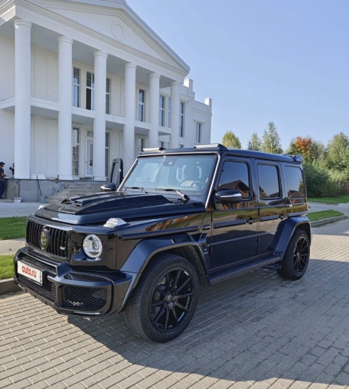 Create meme: Mercedes-Benz G-class II (W463) Facelift 1, mercedes benz g 63 amg, mercedes amg g 63