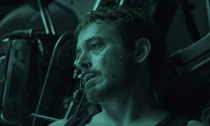 Создать мем: avengers endgame, тони старк мстители финал, тони старка