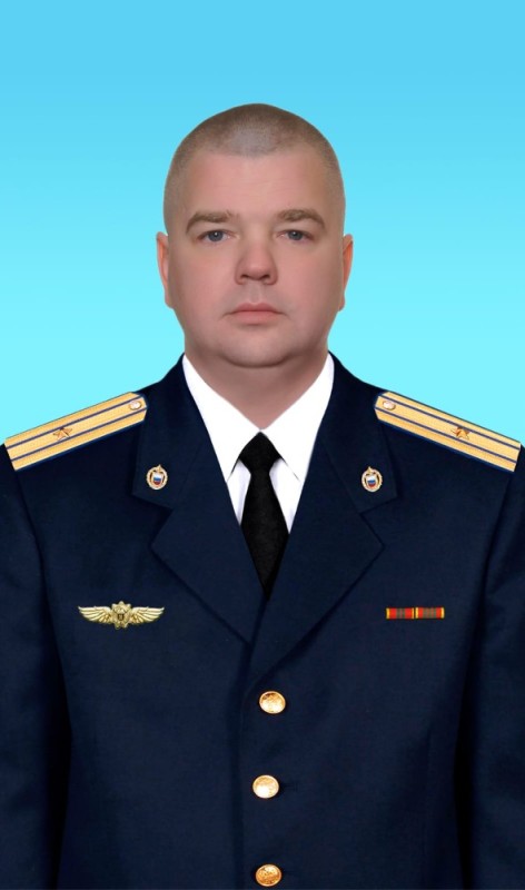 Создать мем: полковник внутренней службы, старший сержант, сергей александрович