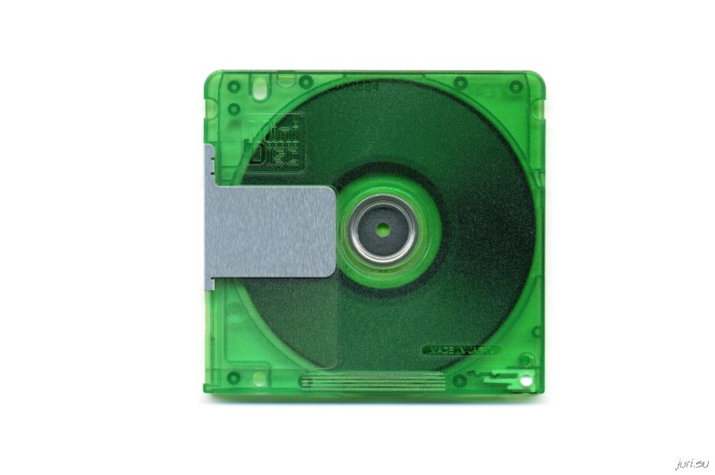 Создать мем: дискета для флоппи диска, диск, жесткие магнитные диски