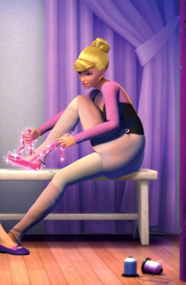 Create meme: Barbie ballerina in pink pointe shoes, Barbie: Ballerina in Pink Pointe Shoes (2013), Barbie: Ballerina in Pink Pointe shoes cartoon 2013