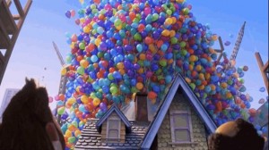 Создать мем: мультик вверх, lagu balonku ada lima, дом с шариками