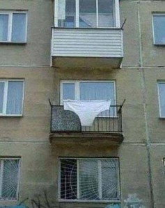 Создать мем: на балконе, кто в теремочке живет, балкон
