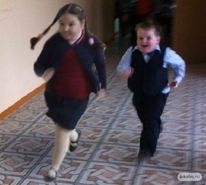 Create meme: fat kid running meme, the student runs through the hallway, boy running meme