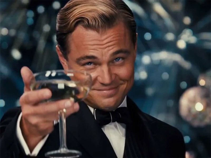 Create meme: leonardo dicaprio, Leonardo DiCaprio with a glass of, Leonardo DiCaprio gatsby with a glass