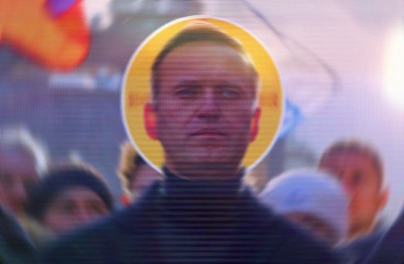 Создать мем: навальный сейчас, навальный сегодня, отравление навального