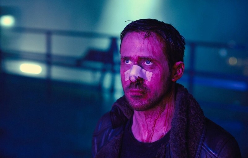 Создать мем: гослинг бегущий по лезвию 2049, гослинг бегущий по лезвию, райан гослинг бегущий по лезвию 2049