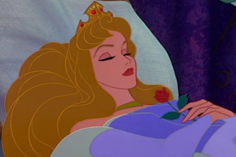 Создать мем: мем спящая красавица, принцессы диснея спящая красавица, аврора спящая красавица