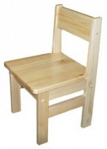 Создать мем: деревянный стульчик, детский стульчик из досок, детский стульчик из дерева своими руками