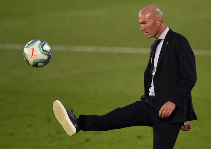Create meme: Zinedine Zidane , zidane coach, zinedine zidane golden ball
