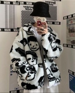 Создать мем: стиль харадзюку, куртка из искусственного меха, куртка с пандами