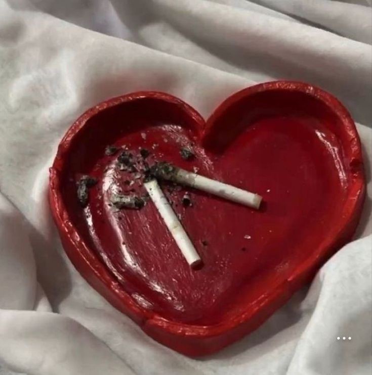 Create meme: A heart with a cigarette, cherry red aesthetic, red aesthetic