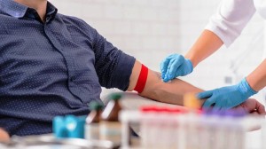 Создать мем: переливание крови, часть тела, правила сдачи крови