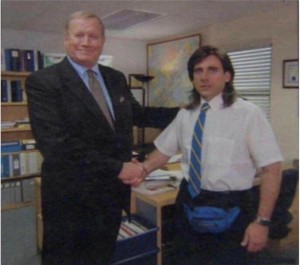 Создать мем: ed truck michael scott, michael scott with long hair the office, michael scott long hair