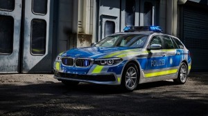 Создать мем: BMW 3er VI (F3x) Рестайлинг, бмв police, полицейские авто