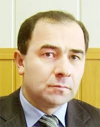 Создать мем: фарид фаизович, шамсутдинов расих, заместитель председателя правительства