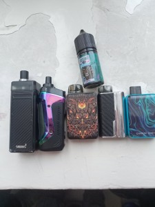 Создать мем: вейп smoant, smoant charon baby pod kit, vape