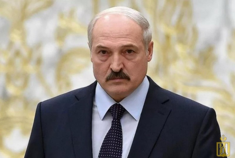 Create meme: Alexander Lukashenko , lukashenka, The runner