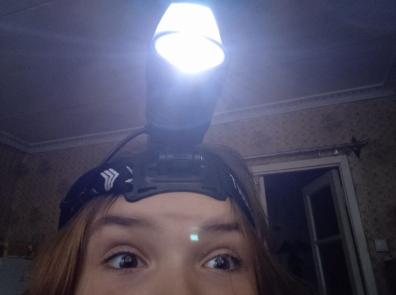 Создать мем: фонарь налобный аккумуляторный светодиодный, фонарик налобный аккумуляторный, налобный фонарик