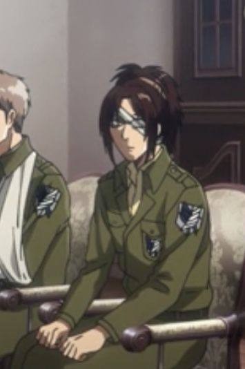 Create meme: anime characters, Hanji Zoe Attack of the Titans, attack on Titan hanji Zoe