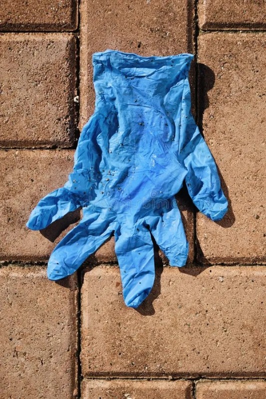 Создать мем: перчатки хозяйственные, перчатки нитриловые голубые, синие перчатки