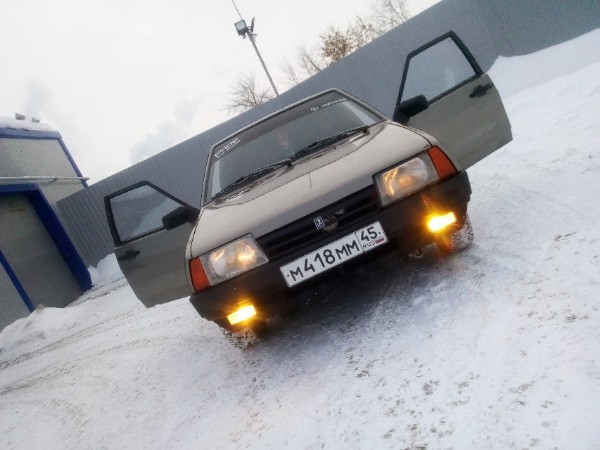 Создать мем: ваз 21099 2001, ваз 21099 2002, lada ваз 21099