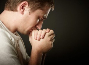 Создать мем: человек, молящийся мужчина картинки, Молится