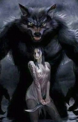 Создать мем: девушка волк, злой волк, вервольф волк оборотень