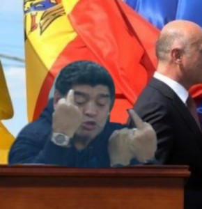 Create meme: Maradona at the match, Maradona showed two middle fingers, Jura Maradona Belgorod Wikipedia
