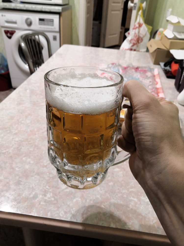 Пьем пиво дома