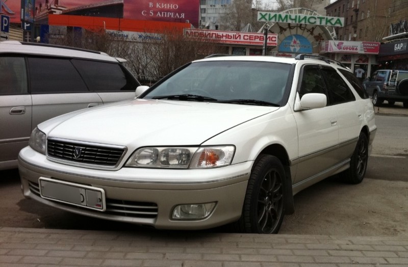 Создать мем: Toyota Mark II VIII (X100), тойота марк квалис, toyota mark ii