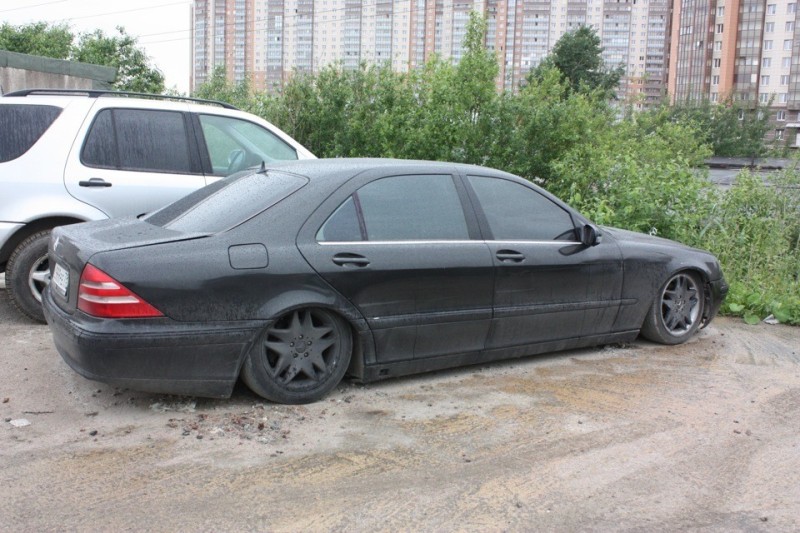 Создать мем: mercedes benz s class 2001, mercedes-benz w220, мерседес бенц s 500