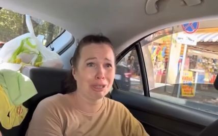 Create meme: full video of a crying tourist from alushta, we are going to the crimea meme, female taxi driver