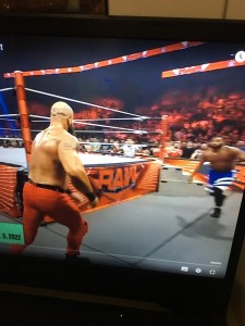 Создать мем: wwe 2 k 22, wwe, против кейна-607