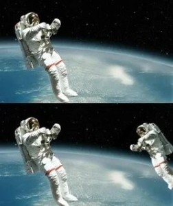 Создать мем: человек в космосе, космонавт в открытом космосе, скафандр в космосе