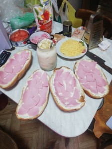 Create meme: a ham sandwich, delicious sandwiches, sandwich with sausage and mayonnaise