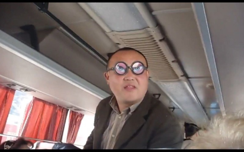 Создать мем: китаец ннада, очки, очки нннада