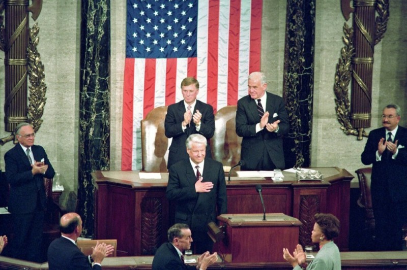 Create meme: Yeltsin in the US Congress in 1992, Yeltsin in the Congress of the United States, Yeltsin's speech in the US Congress 1992
