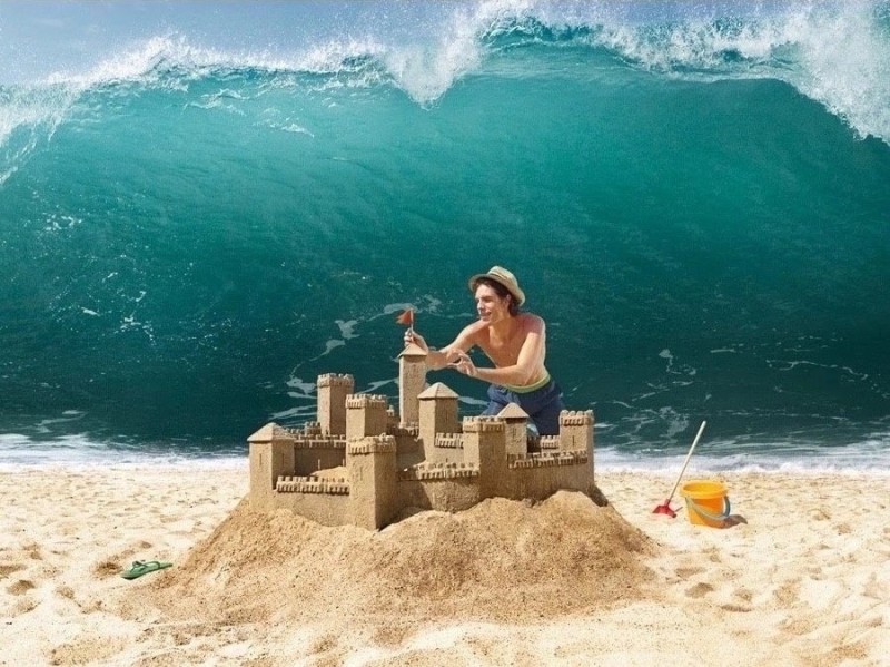 Создать мем: замок на песке, песочные замки, строить замок из песка