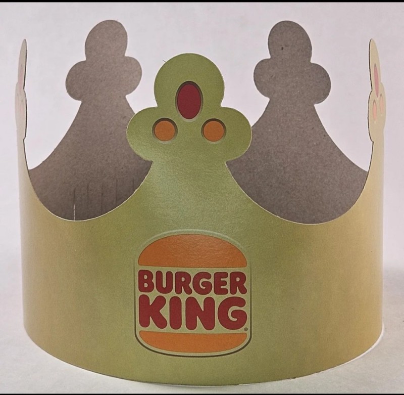 Create meme: cardboard crown burger king, crown Burger king, burger king crown layout