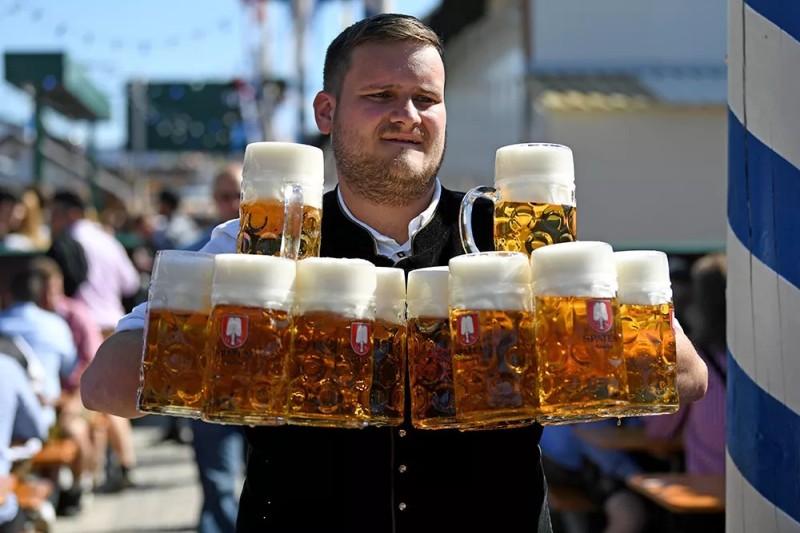 Создать мем: фестиваль пива, мюнхен пиво, октоберфест
