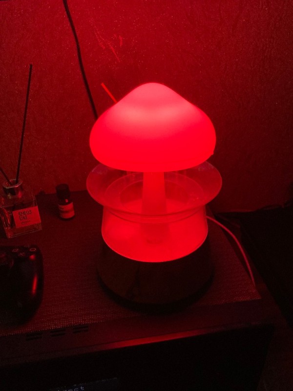 Create meme: air humidifier, mini humidifier, mushroom air humidifier