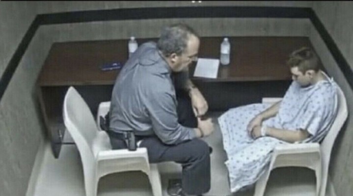 Создать мем: николас крус допрос, он сейчас с нами в одной комнате мем, interrogation room