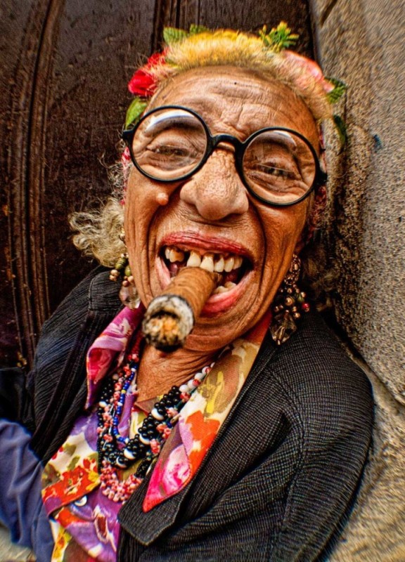 Create meme: Sands, toothless joke, granny with a cigar