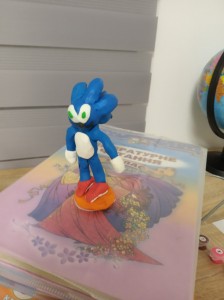 Create meme: mascot sonic, metal sonic out of clay, sonic out of clay