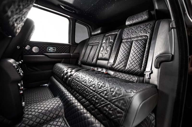 Создать мем: роллс ройс дрейка, rolls-royce phantom vi, rolls royce cullinan interior