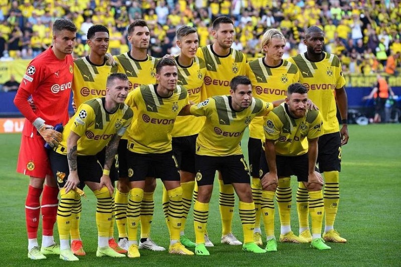 Create meme: Dortmund , form of borussia dortmund, Borussia Dortmund 