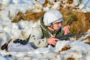 Создать мем: мотострелки зимой, русский снайпер, вдв учения 2019