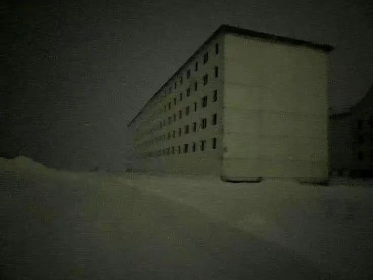 Create meme: the building , dixon village, vorkuta city