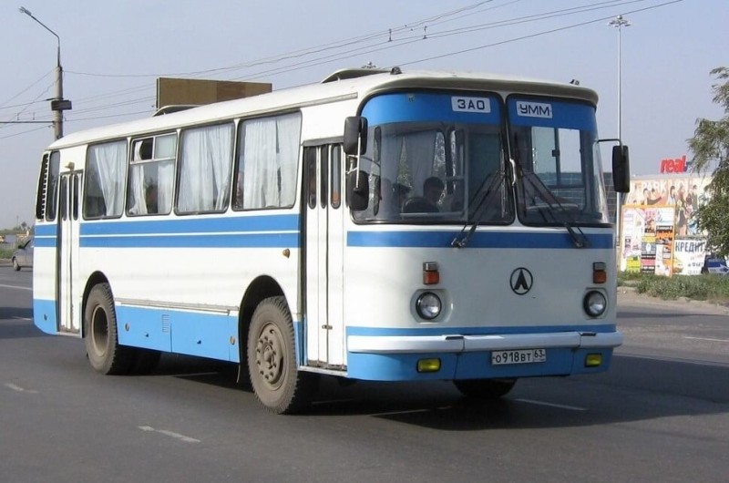 Create meme: laz-695, bus laz 695 n, ikarus 3205